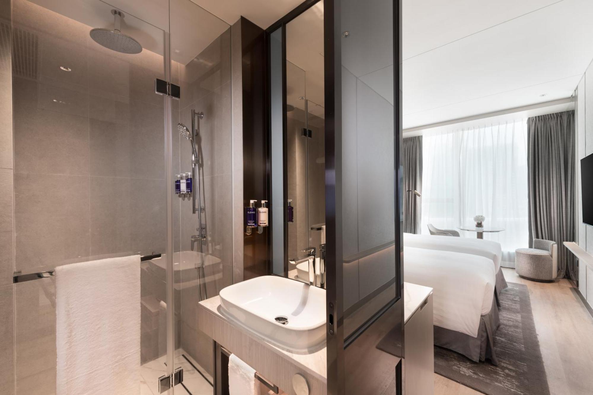 Dorsett Kai Tak Hotel ฮ่องกง ภายนอก รูปภาพ